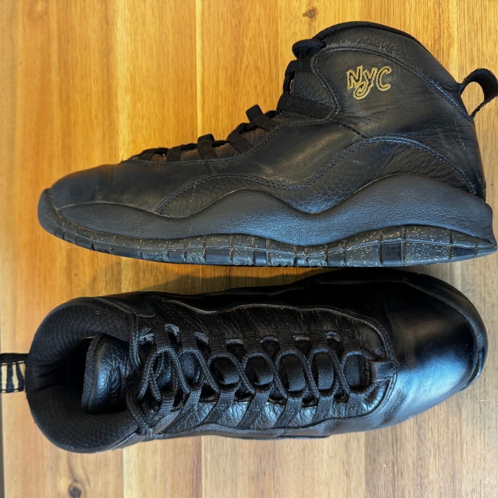 Jordan 10 Retro NYC City Series Men 9 Black Gold Basketball‎ Sneakers Mid Top